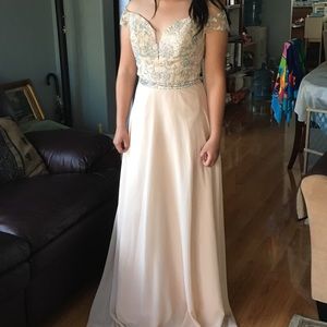 PROM DRESS